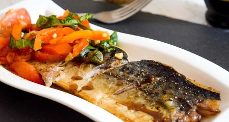 Імбирна скумбрія з овочами